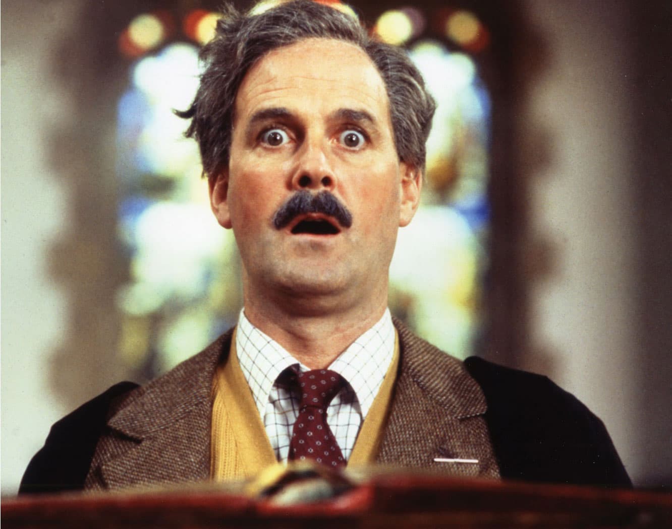 monty_python_john_cleese_desktop_wallpaper-1400×1050
